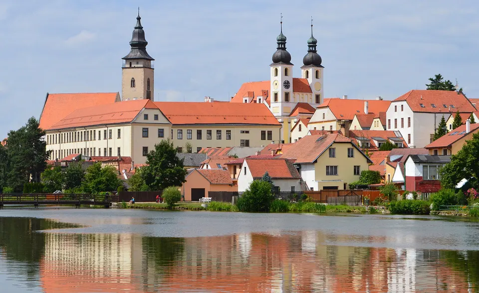 Telč 與池塘